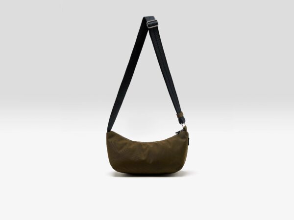 Hane sling bag (262 / W / CARBONE)