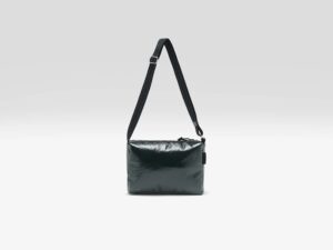BW26282420F1920-146_1_c0ddb376-7ff9-4bf2-9205-bf69af956b77.jpg Hobbes crossbody bag (262 / W / ACIER)